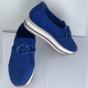 Crown & Ivy Agean Sea Blue Women's Platform Sneakers w Gold Hardware